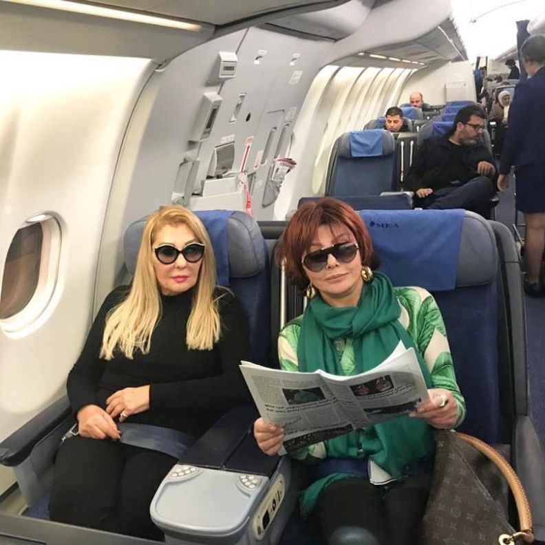 نساء من ذهب