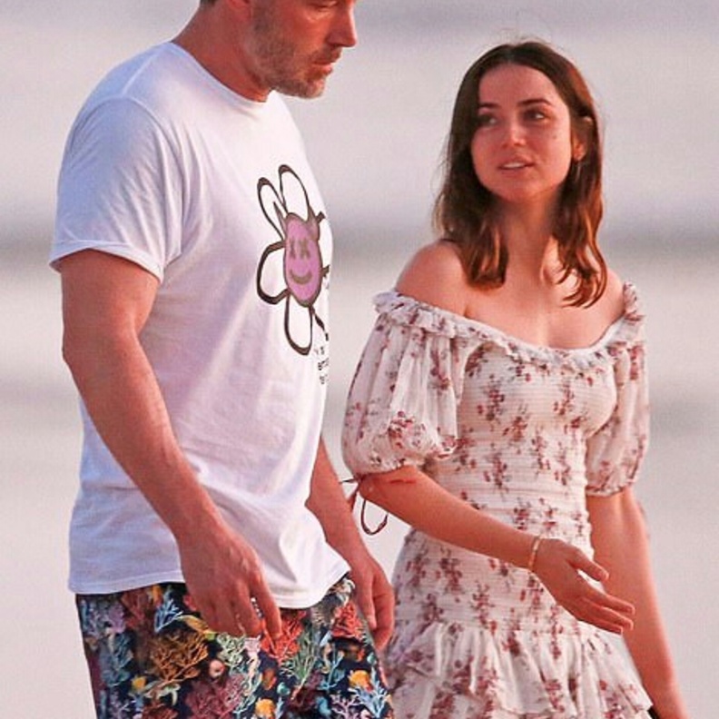 بن أفليك و أنا دي أرماس 