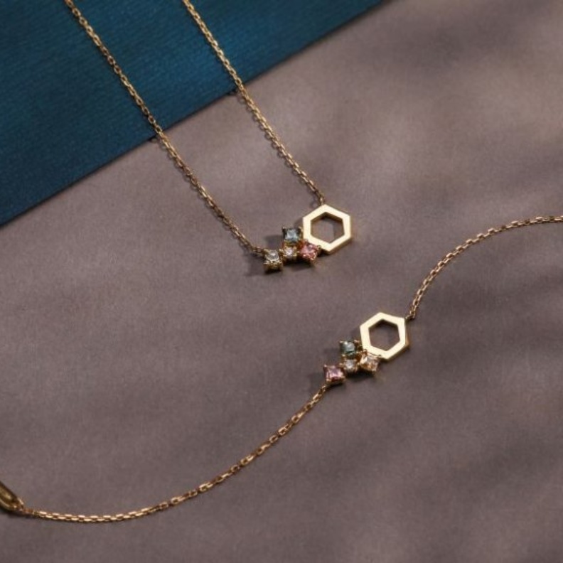 في عيد الأم 2020.. تعرفي الى مجموعة سمية بكار الخاصة والرائعة