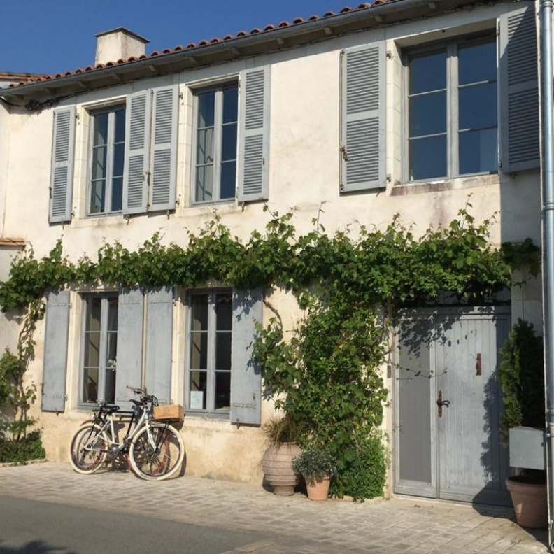 اجمل مدن فرنسا بلدة أرس إن ري Ars-en-Ré