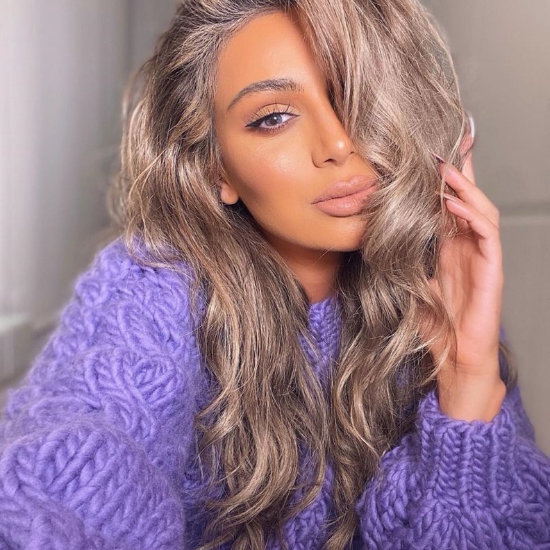 الوان صبغات شعر مايا دياب الرمادية