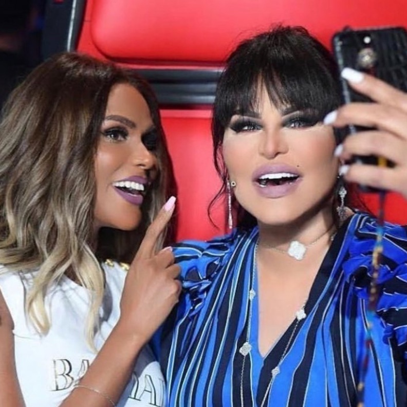 احلام وهند البحرينية