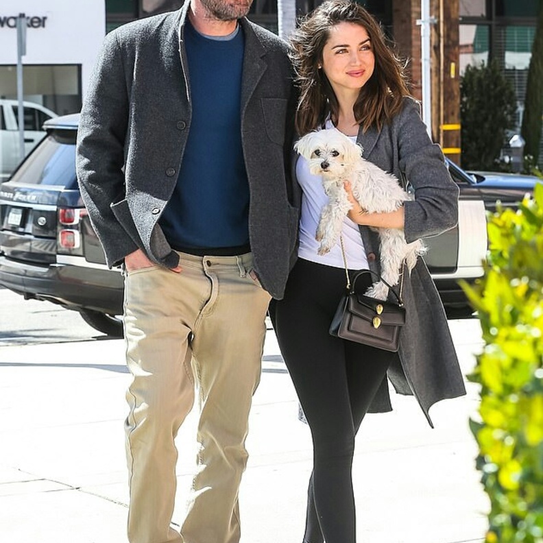 بن أفليك و أنا دي أرماس 