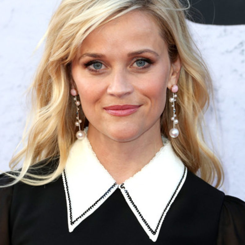  أقراط ريس وثرسبون من إيرين نيويرث Irene Neuwirth