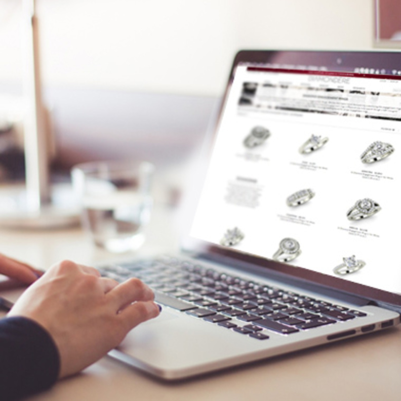 Net A Porter من ابرز المواقع التي تستعرض نخبة من الماركات العالمية