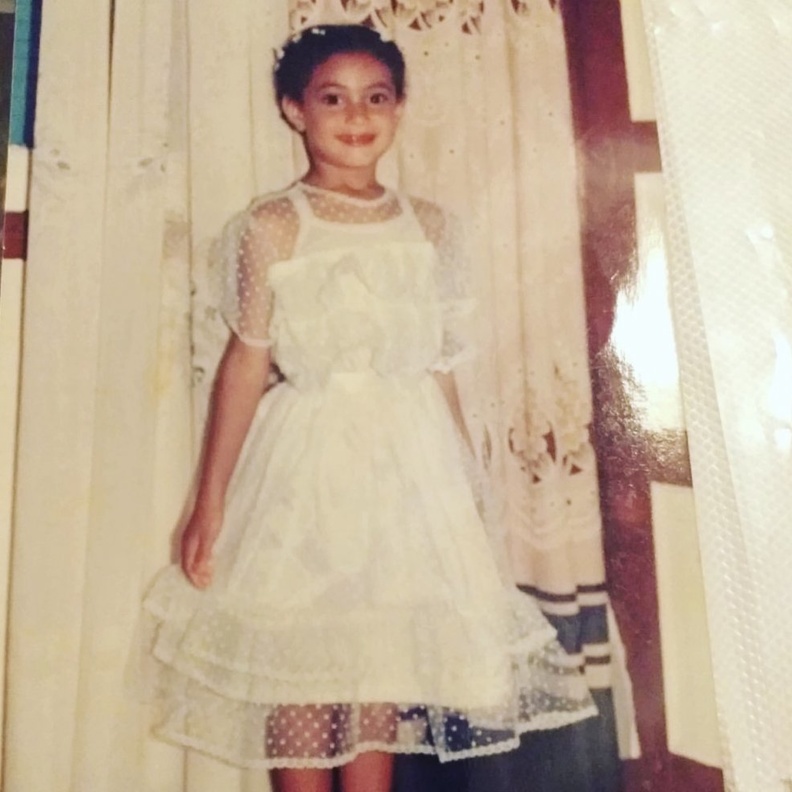 تفاعلت هند صبري مع متابعيها من خلال نشرها صورة لها من طفولتها