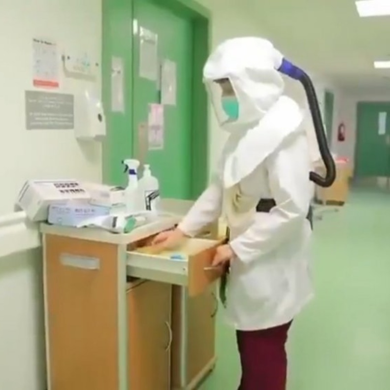 الدكتورة فوزة العنزي