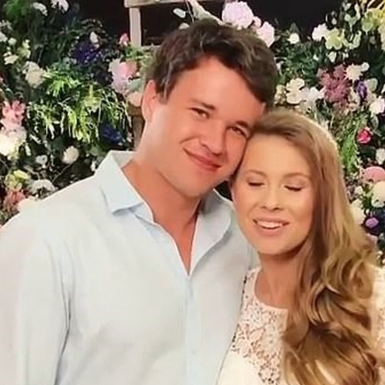  حفل زفاف ابنة ستيف إروين بيندي في حديقة الحيوانات بدون ضيوف بسبب كورونا