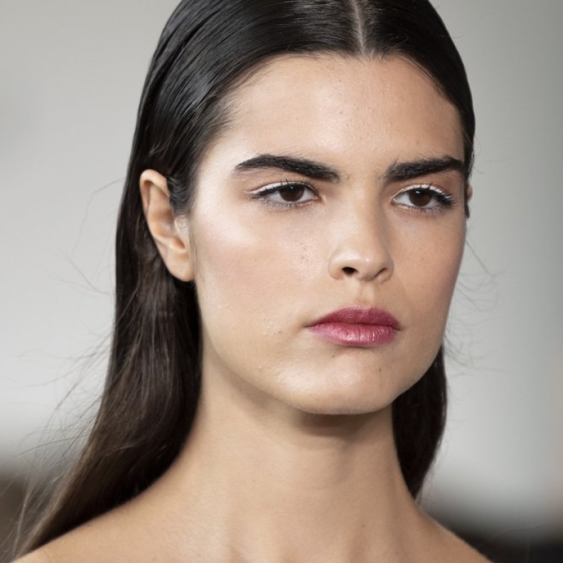 صبغات الشعر باللون الاسود من Pamella Roland