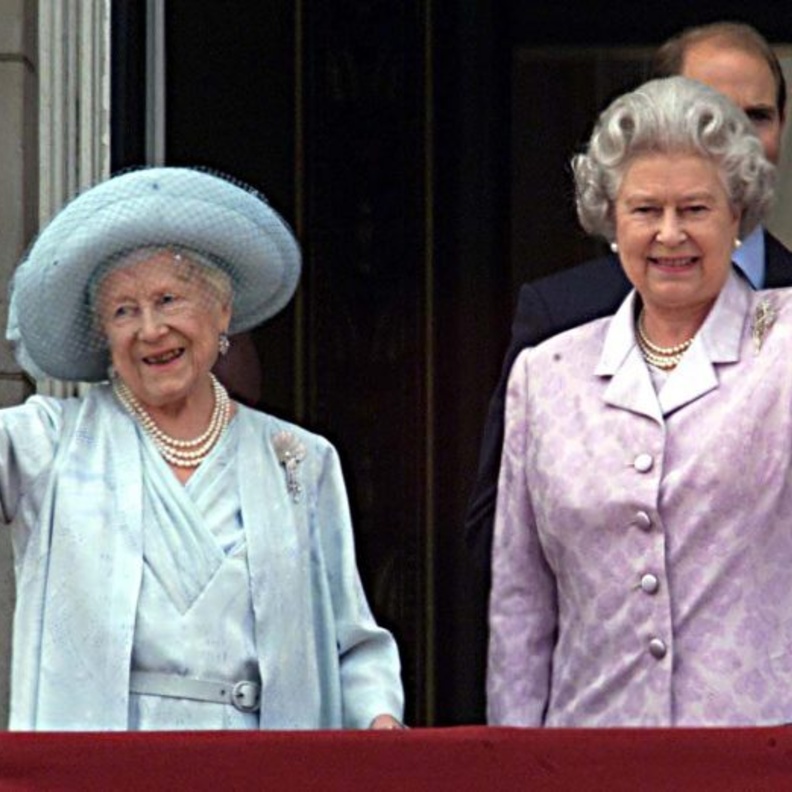 كم عدد الملكات التي جلسن على العرش البريطاني وكان يحملن اسم إليزابيث؟