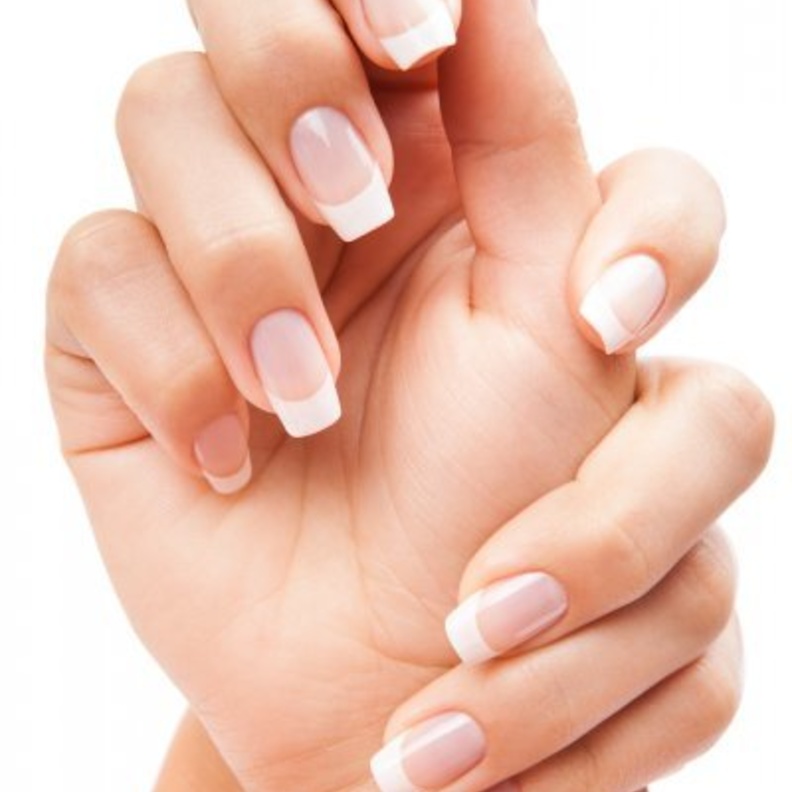 فوائد خلطات الليمون لتقوية الاظافر في الحجر المنزلي