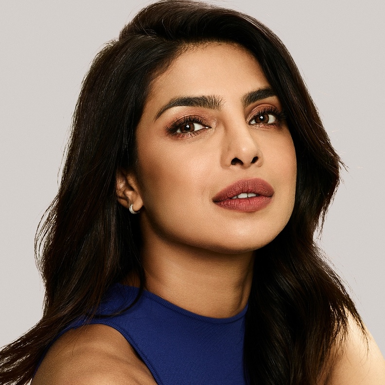 اسرار العناية بالبشرة اليومية مستوحاه من طريقة بريانكا شوبرا