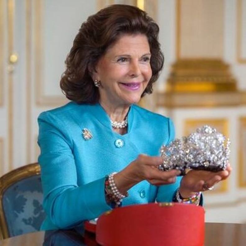 تاج ليوتشتنبيرغ المرصع بالياقوت