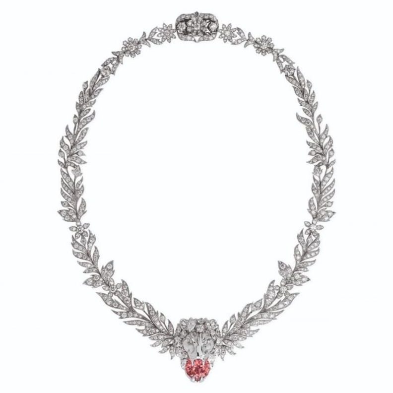  عقود الماس من غوتشي Gucci