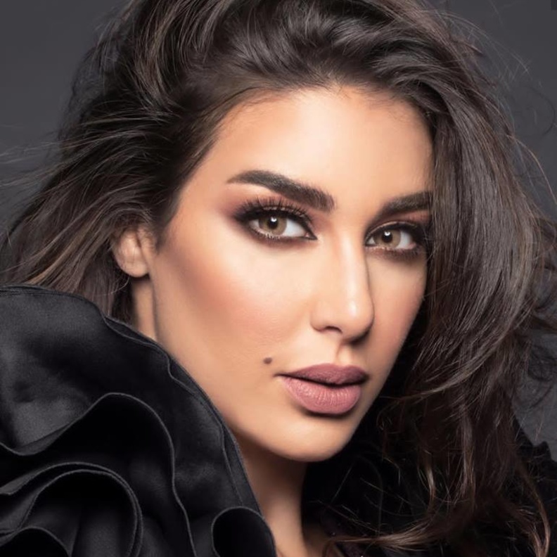 ياسمين صبري والشامة