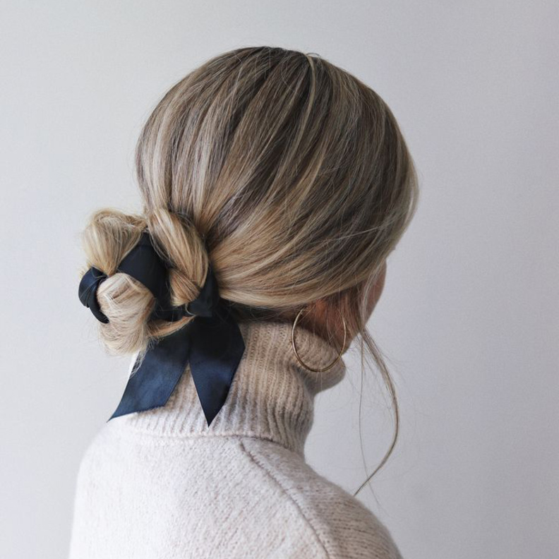  أضيفي لمستك الخاصة على تسريحة شعرك في المنزل