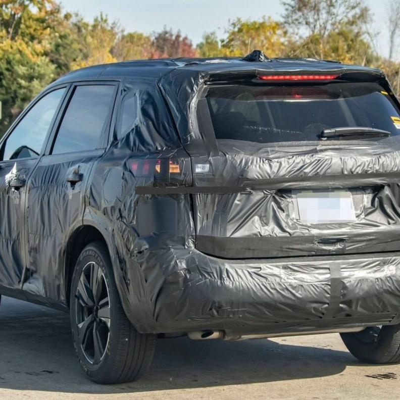 نيسان تكشف عن النموذج الجديد من X-Trail الجديدة قريبا