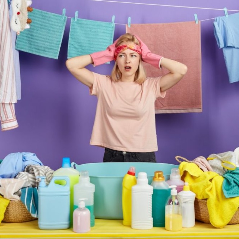اضرار المنظفات المنزلية على صحة العروس اثناء الحجر المنزلي