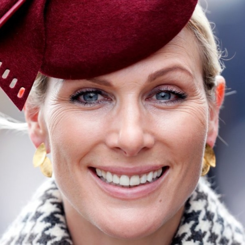 زارا تيندال وأسرتها في عزلة اختيارية