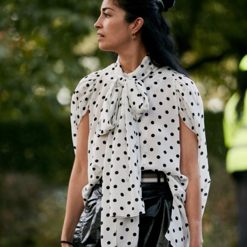 اطلالة عصرية