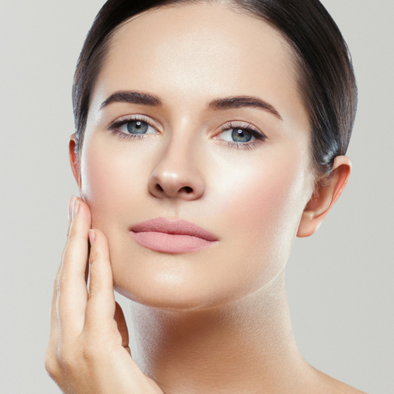  ماء الزبيب الأسود لنضارة البشرة على الدوام