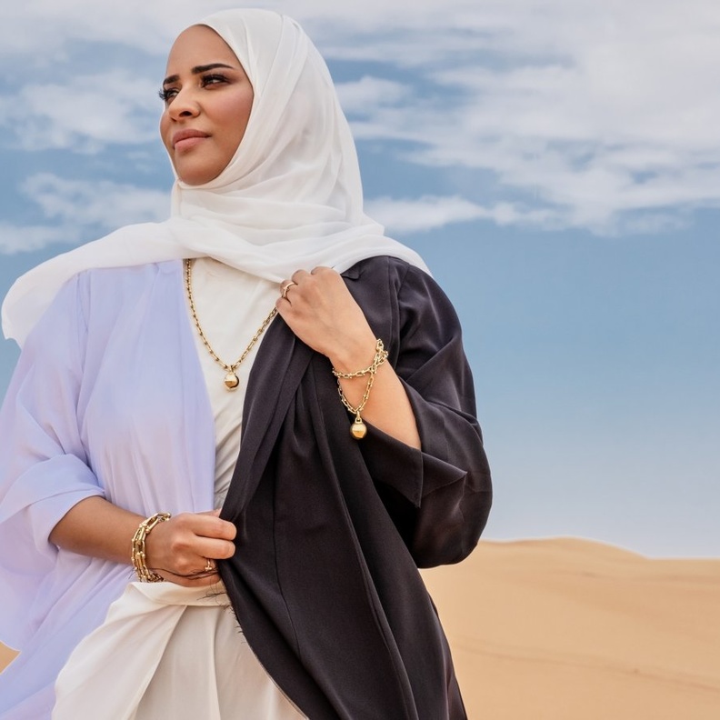 "الجمال الداخلي ينبع الجمال الخارجي"