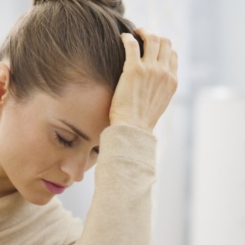 اعراض عصبية غريبة شهدتها امرأة أثناء التعافي من كورونا 