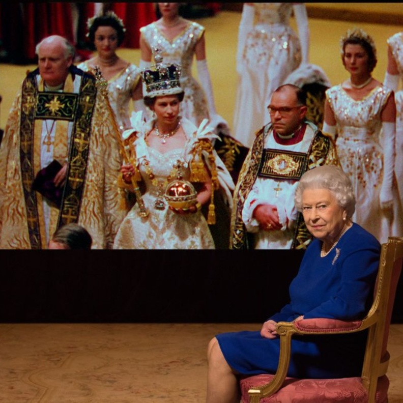 كيف تغيرت صور الملوك والملكات من يوم تتويجهم إلى عام 2020؟