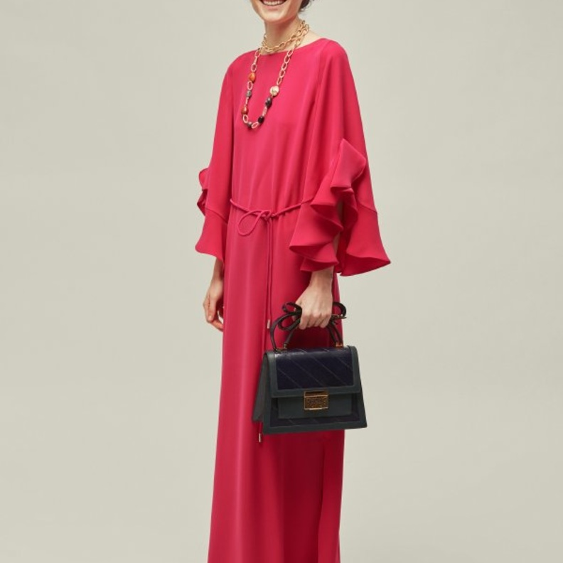 CH Carolina Herrera تقدم مجموعة شهر رمضان المبارك الحصرية