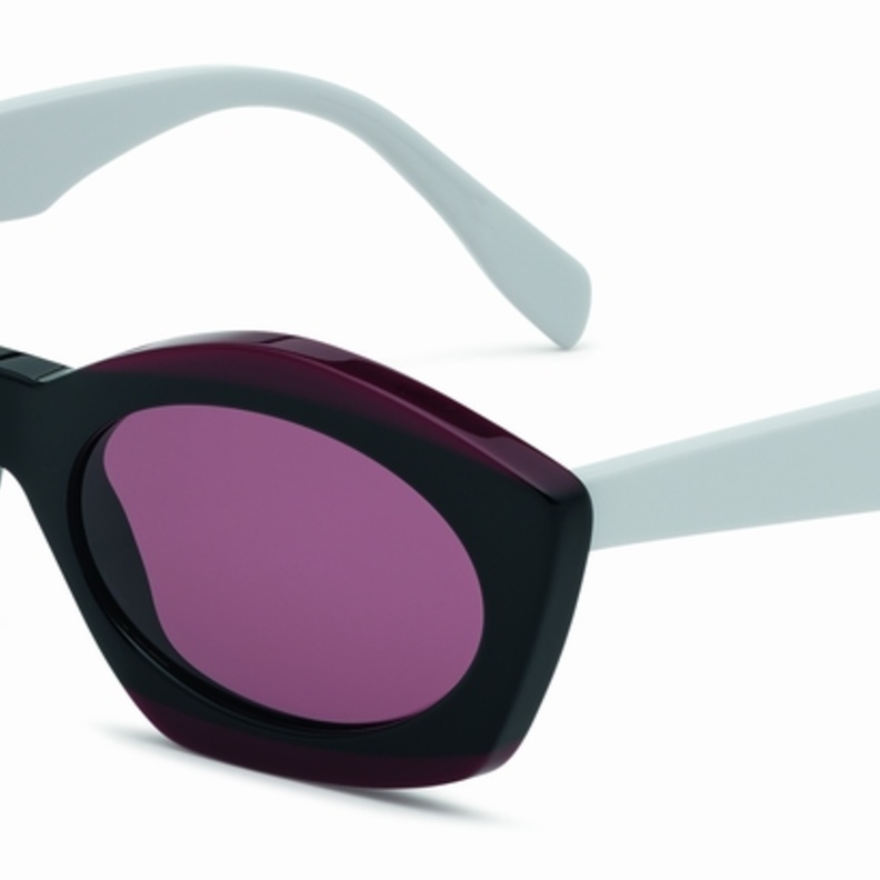 علامة MARNI تطلق نظارة "BIRD’S-EYE" الشمسية الجديدة