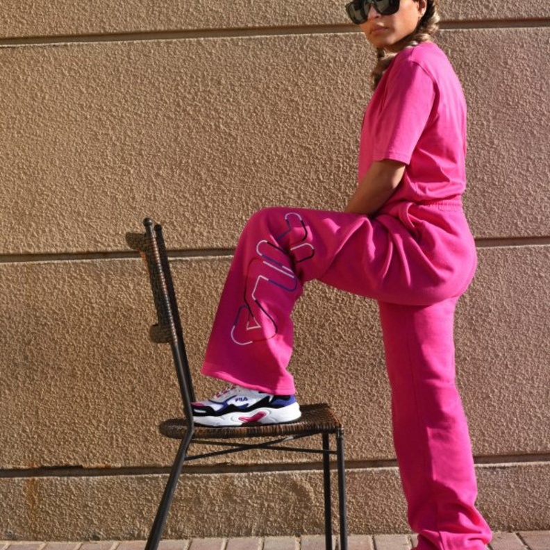 "فيلا" تتعاون مع المدوّنة الشهيرة نهى نبيل لإطلاق  مجموعة كبسولة حصرية