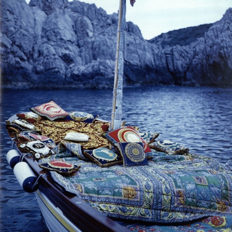 شركة Capri Holdings  تعلن عن أهداف الاستدامة الجديدة بمناسبة يوم الأرض