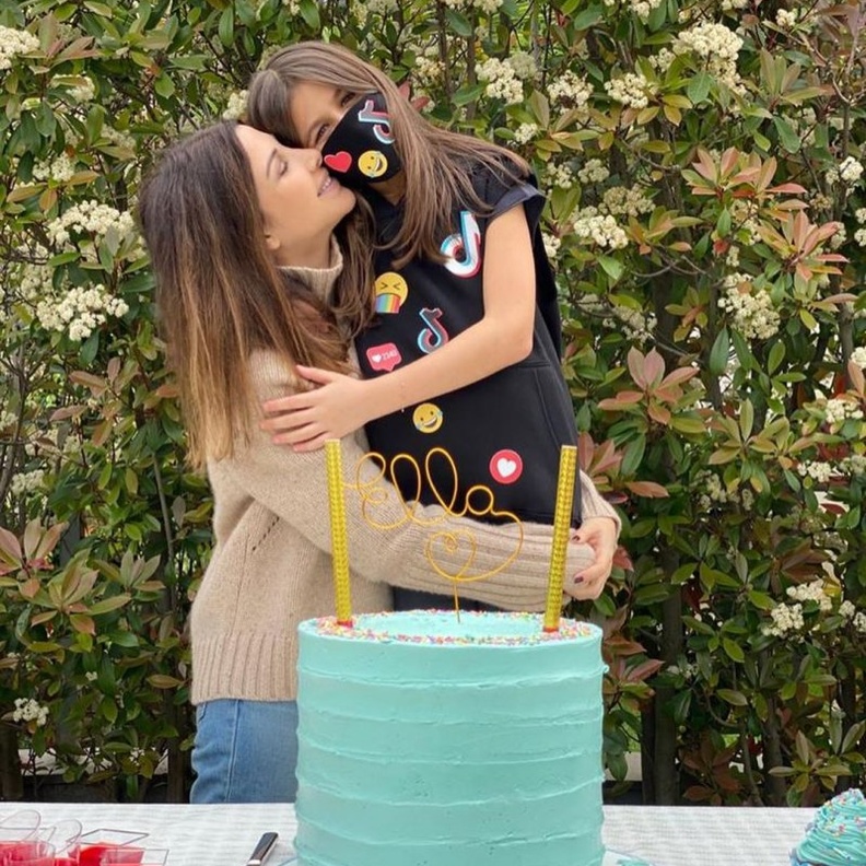 نانسي عجرم وابنتها 