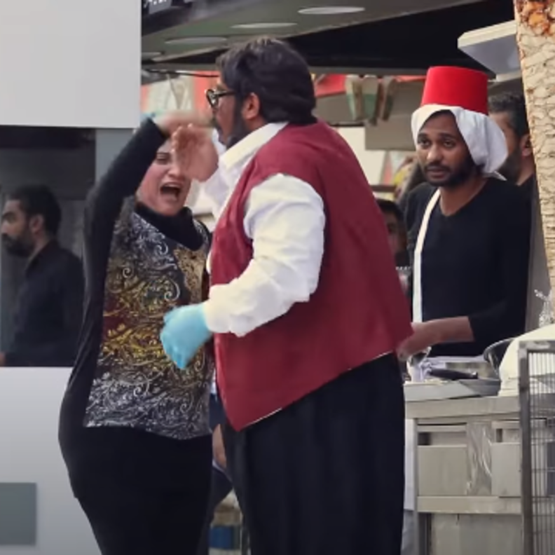 محمد ثروت في برنامج "محدش فاهم حاجة"