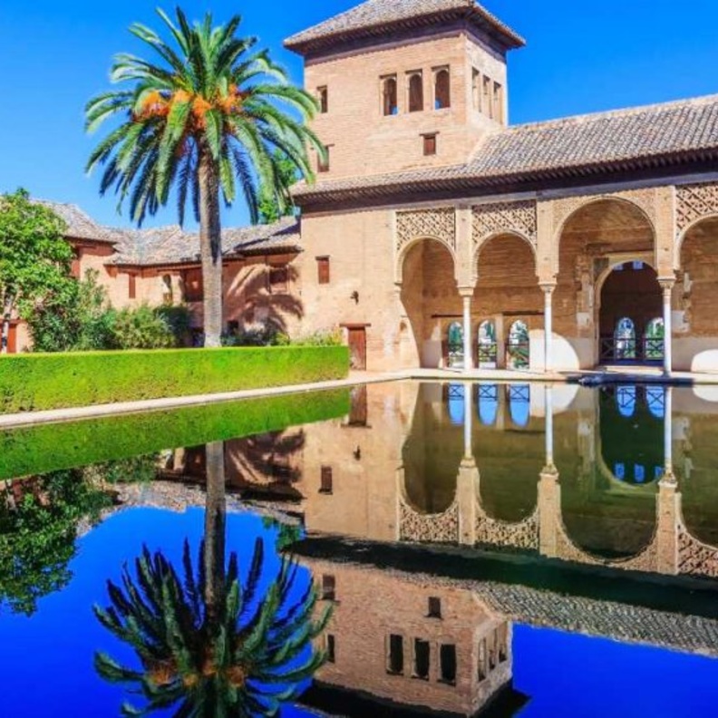 أجواء خلابة في قصر الحمراء