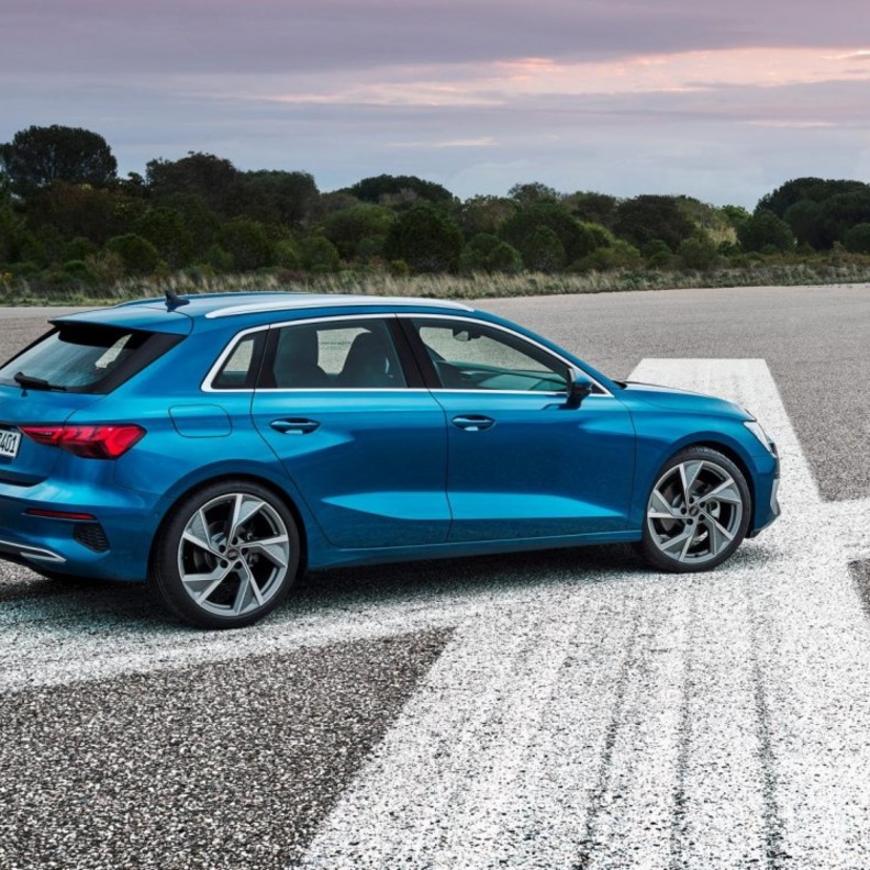 أودي عن سيارتها A3 2021 الجديدة كليا