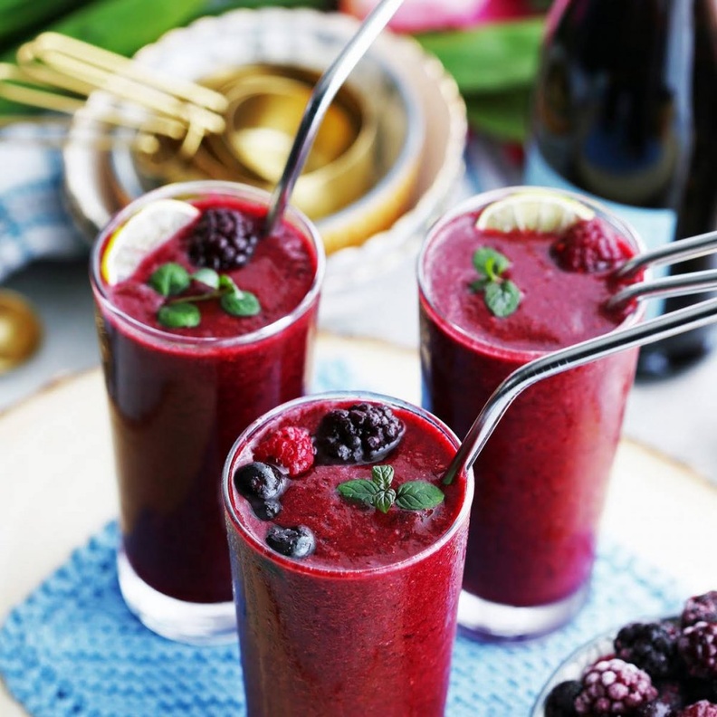 10 عصائر طبيعية مفيدة لصحتك في رمضان لا تفوتها