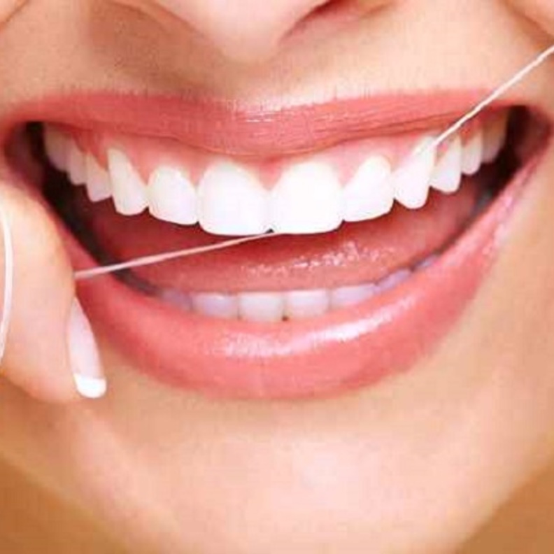  تنظيف الأسنان في رمضان