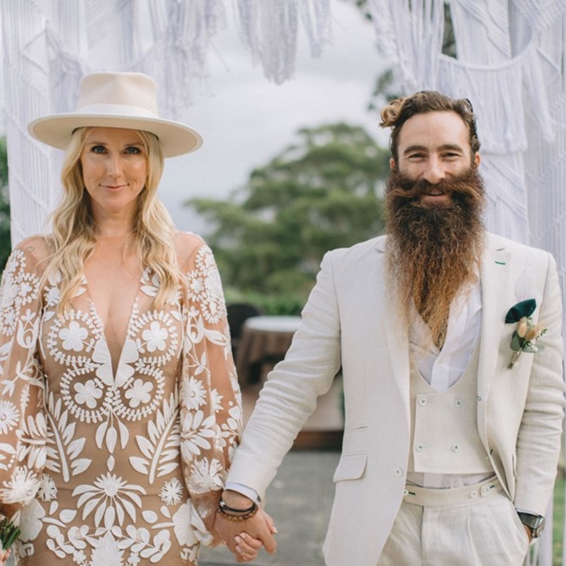  العروسان الذين تسبب حفل زفافهما في نشر كورونا