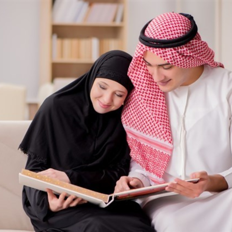 كيف تتعامل مع زوجتك في رمضان
