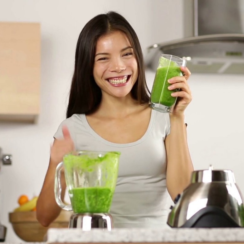 إستفيدي من فوائد المشروبات الصحية لحرق الدهون في رمضان