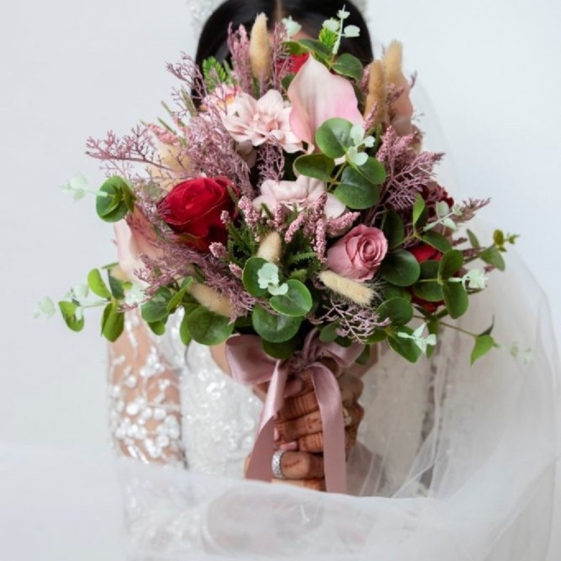 تصوير عروس من المصورة السعوديه لمى برناوي