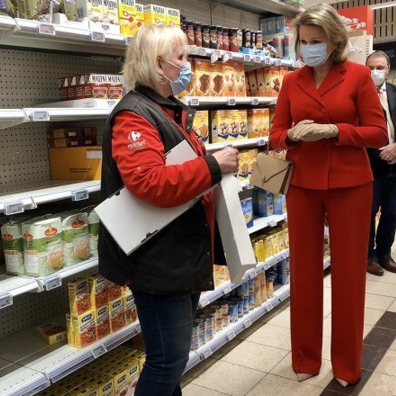 ملكة بلجيكا في  زيارة غير متوقعة لسوبر ماركت