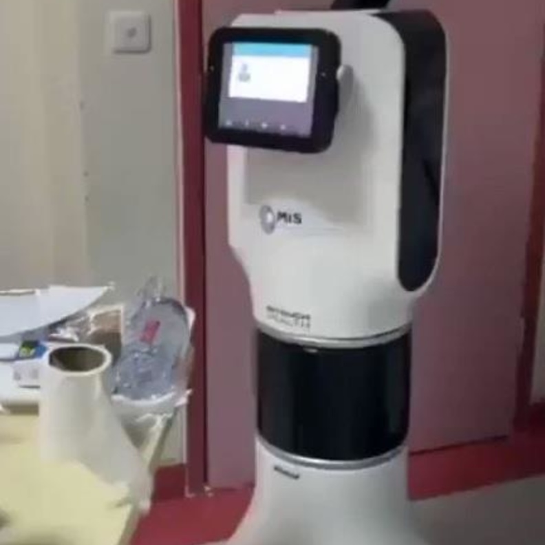 الطبيب الروبوت