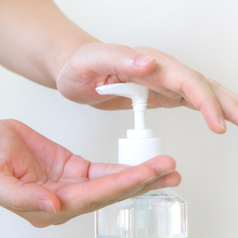 ما هي الطريقة الصحيحة لتعقيم اليدين