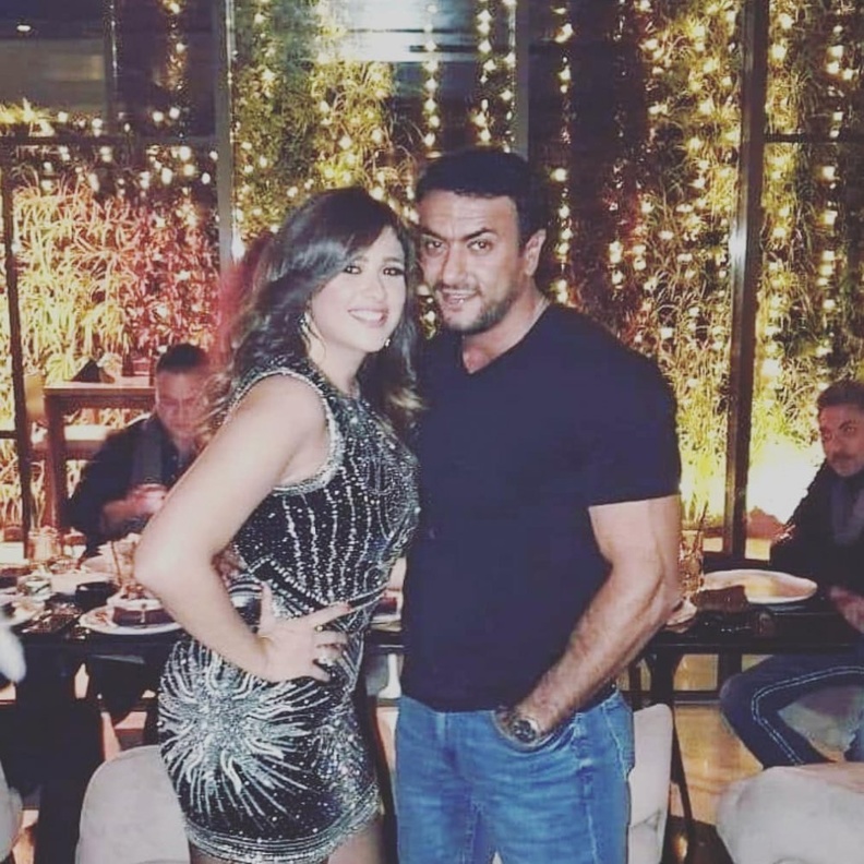  الفنانة ياسمين عبد العزيز واحمد العوضي