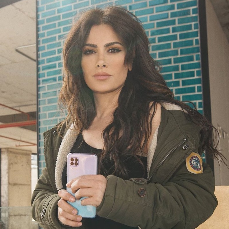 أجدد إطلالة جمالية ظهرت بها صبا مبارك