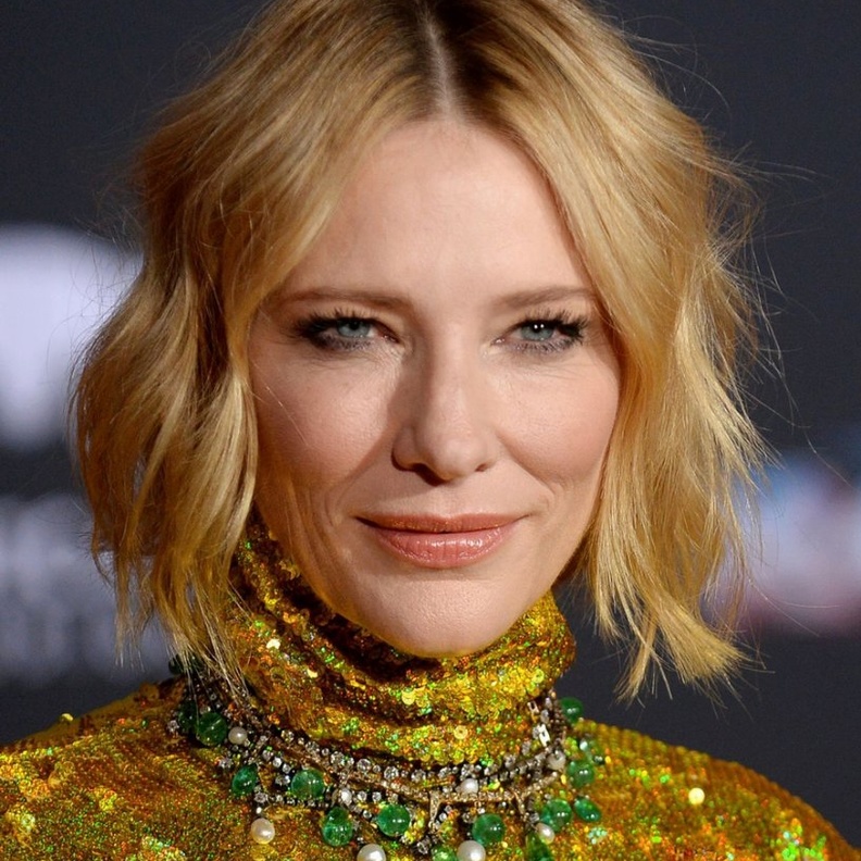  كيت بلانشيت فاتنة بقلائد من فريد لايتون Fred Leighton