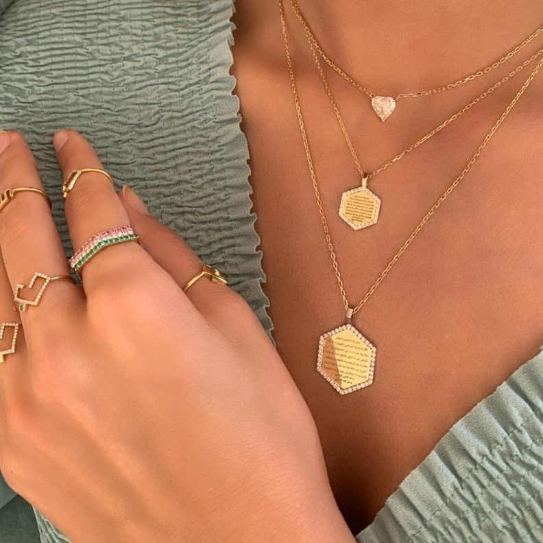 مجوهرات Yataghan