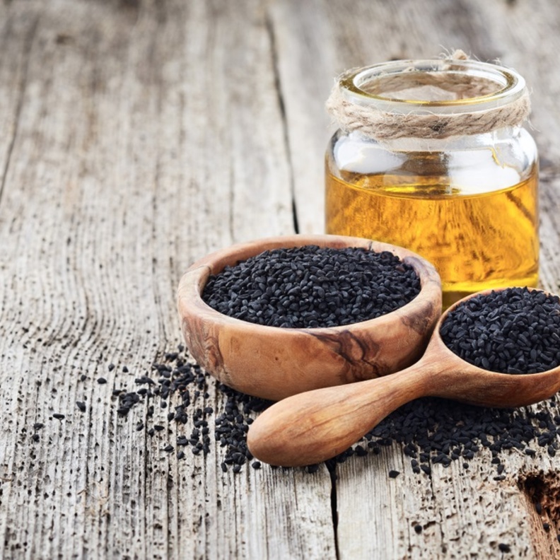 فوائد صحية لزيت حبة البركة